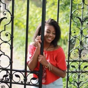 Meet your Posher, Taylor